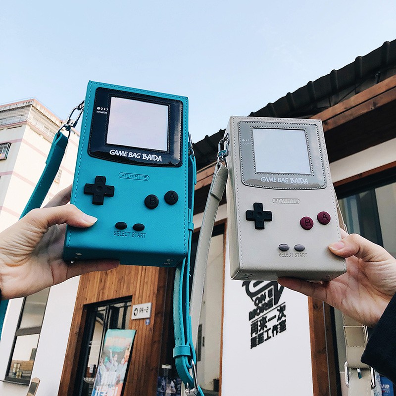 Дизайн игровой консоли из иску – обзор и цена Handheld Game Console